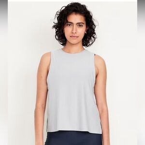 Old Navy Cloud Motion Tank Top Set